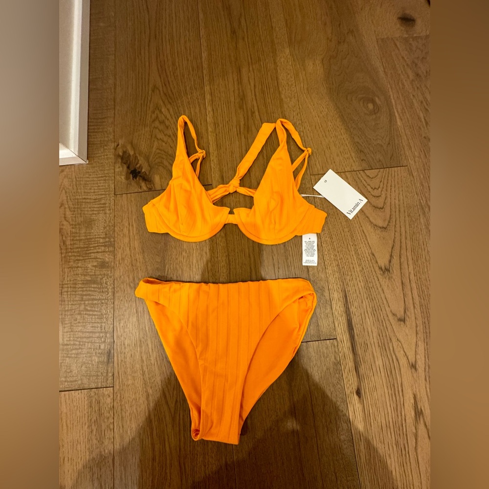 NWT VITAMIN A BIKINI!!🧡🧡